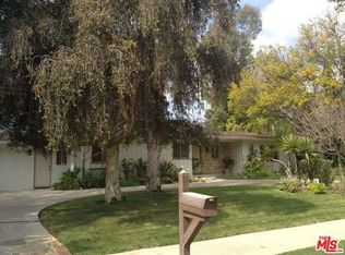 4231 Hayvenhurst Dr, Encino, CA 91436