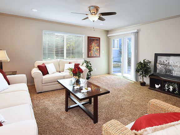 5th image of 1012 Portola Ave