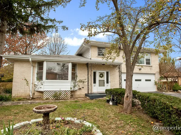 809 Euclid Ct, Highwood, IL 60040