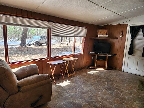 3rd image of 5247 N Access Rd