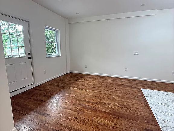 3rd image of 161 Prospect St #1D