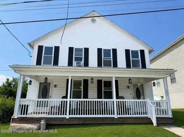 1202 Mine St, Old Forge, PA 18518
