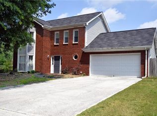 200 Meadow View Dr, Grayson, GA 30017