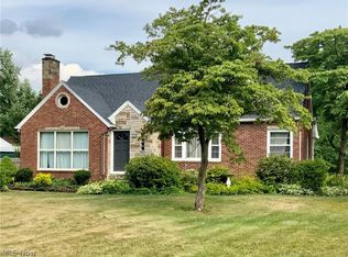 1718 49th St NW, Canton, OH 44709