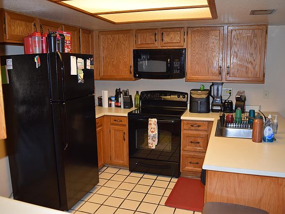 2nd image of 1633 N El Camino Dr