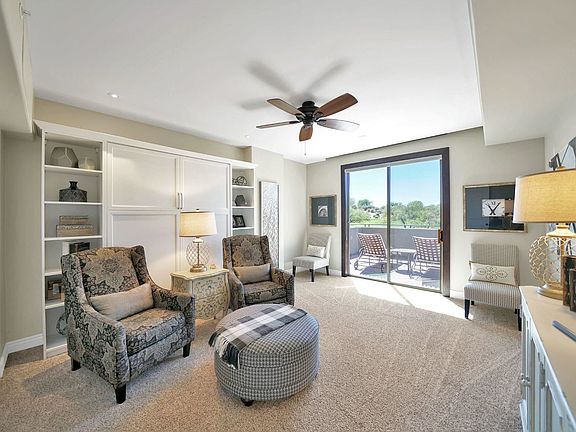 5th image of 15802 N 71st St Unit 205