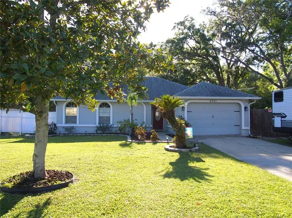 6701 Medlar Dr, New Port Richey, FL 34653