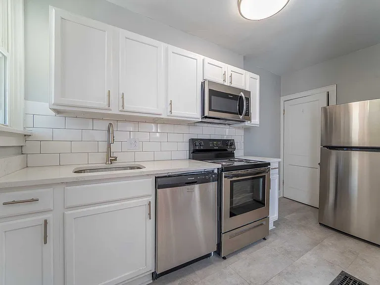 119 E 7th Ave — Photo 5