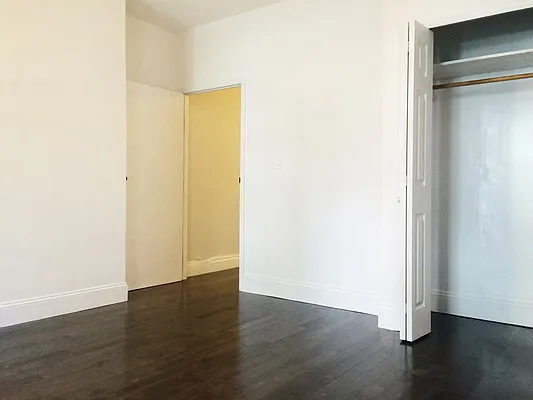 Rented by Compass | media 13