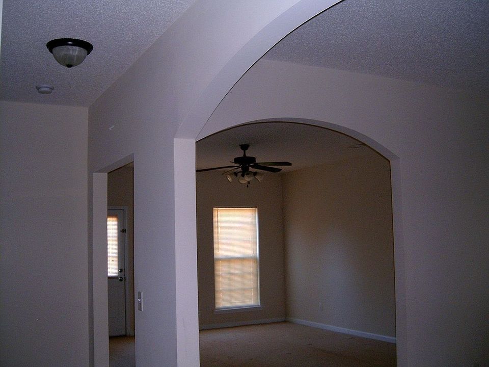 dramatic arches 