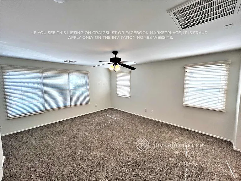 2246 E Bowker St — Photo 15
