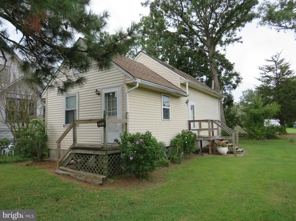 117 Maple St, Crisfield, MD 21817