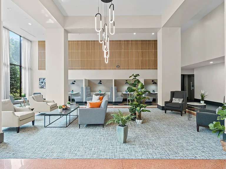 Westchester Tower Apartments — Photo 17