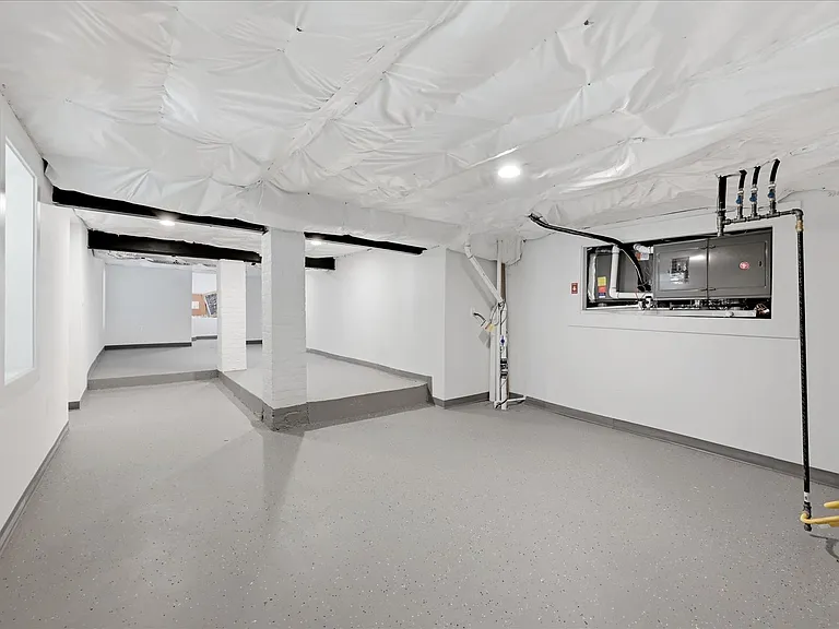 3517 Rodman St NW — Photo 46