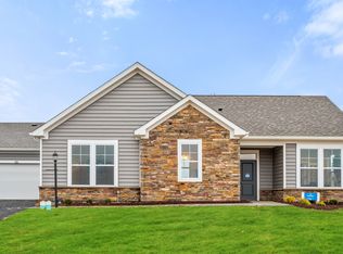 136 Village Ln, Finleyville, PA