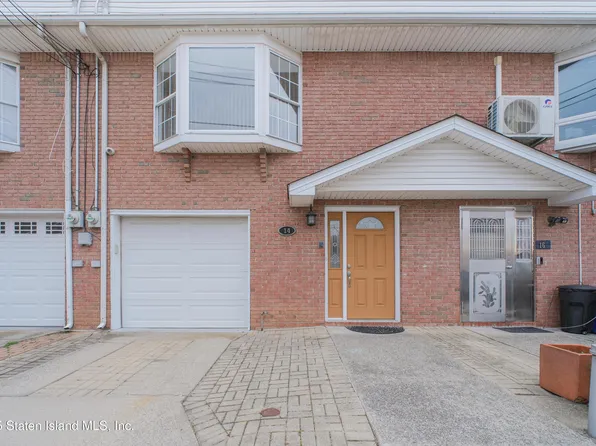 14 Ragazzi Ln, Staten Island, NY 10305