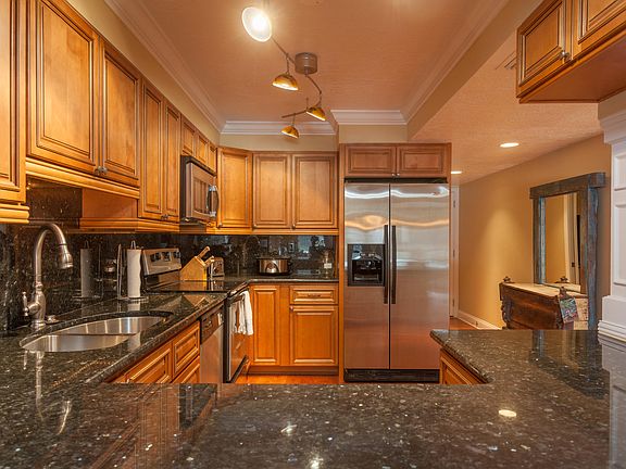 4th image of 555 Fillmore Ave APT 606