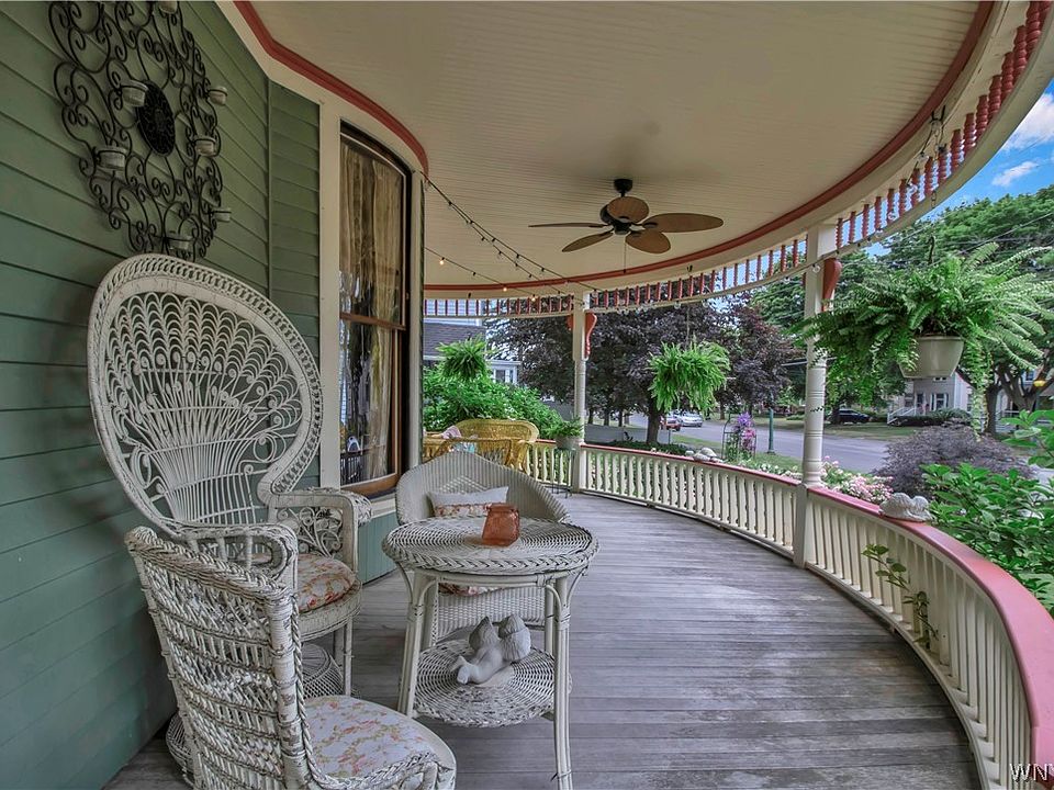 20 Ellicott Ave, Batavia, NY 14020 Zillow