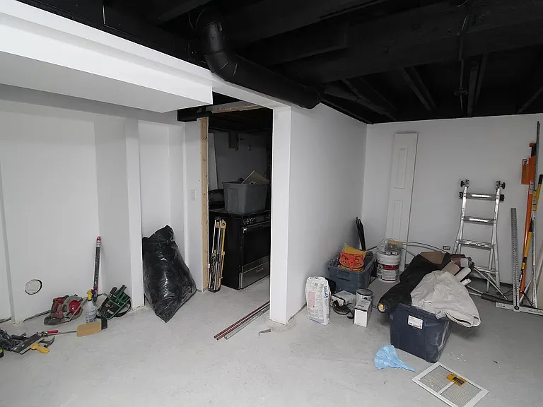923 S Carpenter St #1F — Photo 12