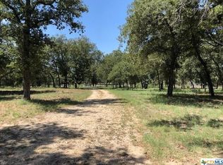 1286 Vivroux Ranch Rd, Seguin, TX 78155