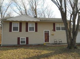 9601 E 39th St, Indianapolis, IN 46235