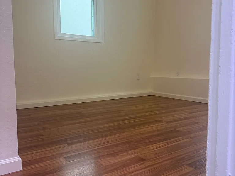 1501 Larkin St — Photo 10