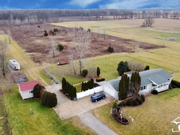 9066 Sumpter Rd, Maybee, MI 48159