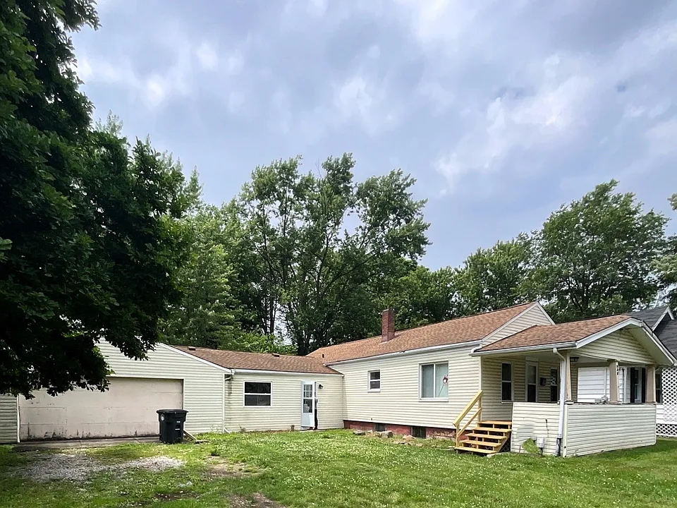 332 Stull Ave