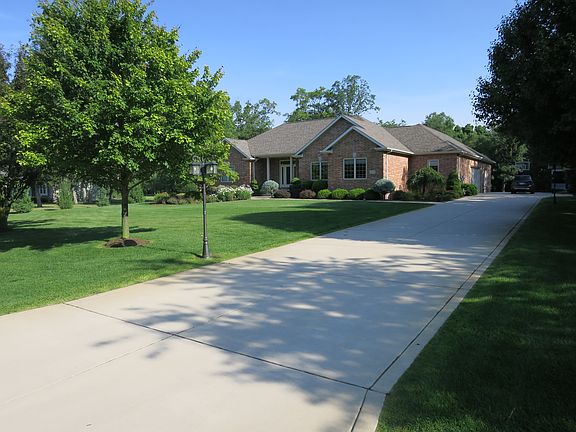 Oversized Concrete Drive