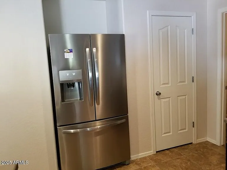 40250 W Green Ct — Photo 9