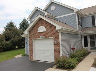 2005 Waverly Ln, Algonquin, IL 60102