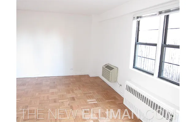 Rented by Douglas Elliman | media 17