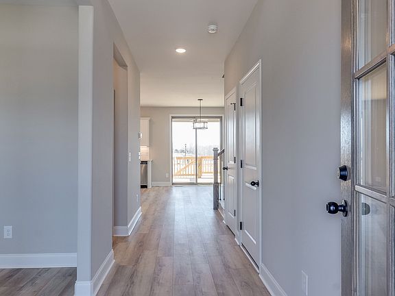 5th image of 197 Bluebell Dr Lot 28