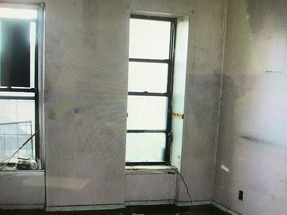 4th image of 512-514 W 156th St