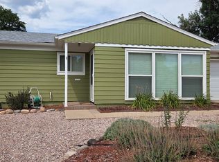 304 Edgewood Dr, Colorado Springs, CO 80907