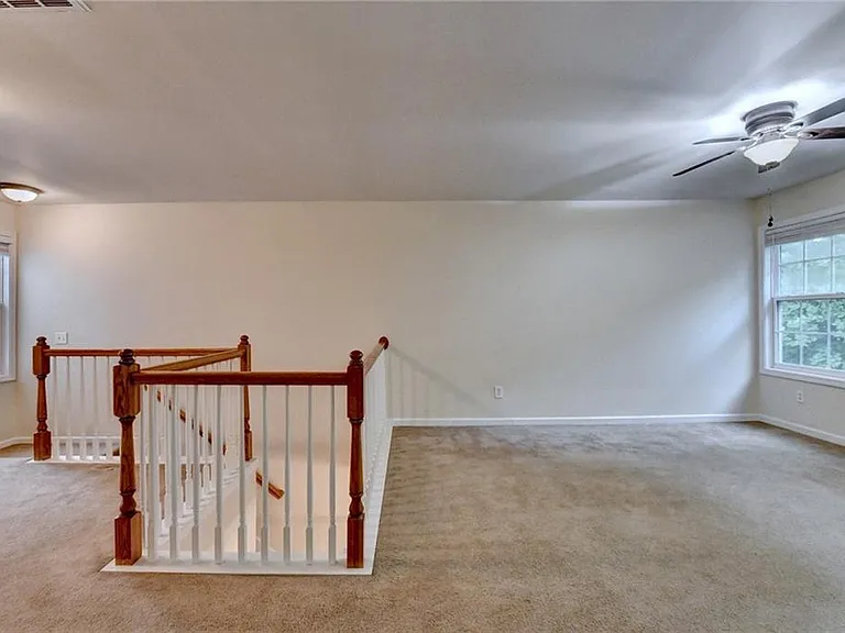 1641 Tailmore Ln — Photo 16