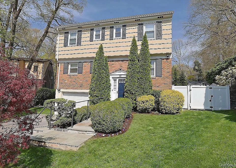 1st image of 17 N Brook Road
