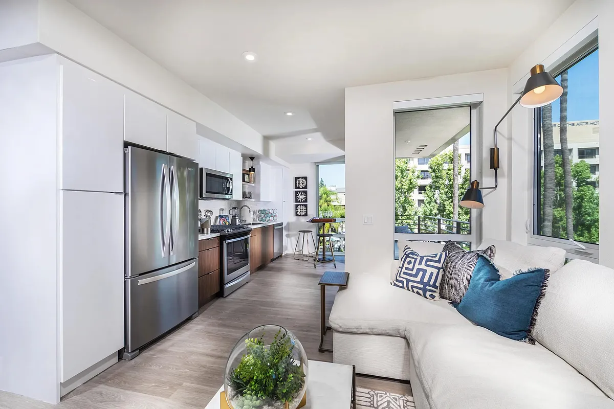 Bright kitchen with moveable island option and elegant open_shelving design. - 580 Anton