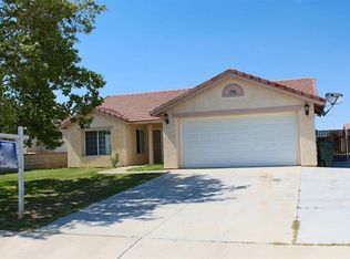 11350 Cambridge St, Adelanto, CA 92301