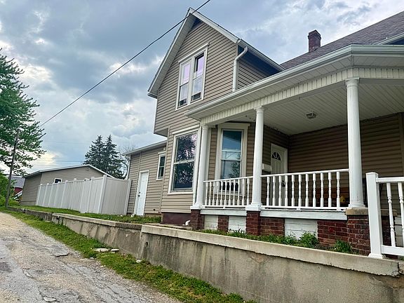 4th image of 317 N Main St