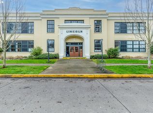 650 W 12th Ave APT 207, Eugene, OR 97402