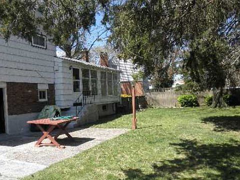4th image of 809 Sacco Pl