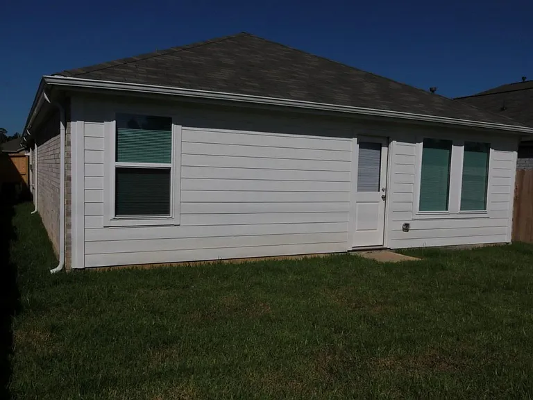 6245 Alder Creek Dr — Photo 14