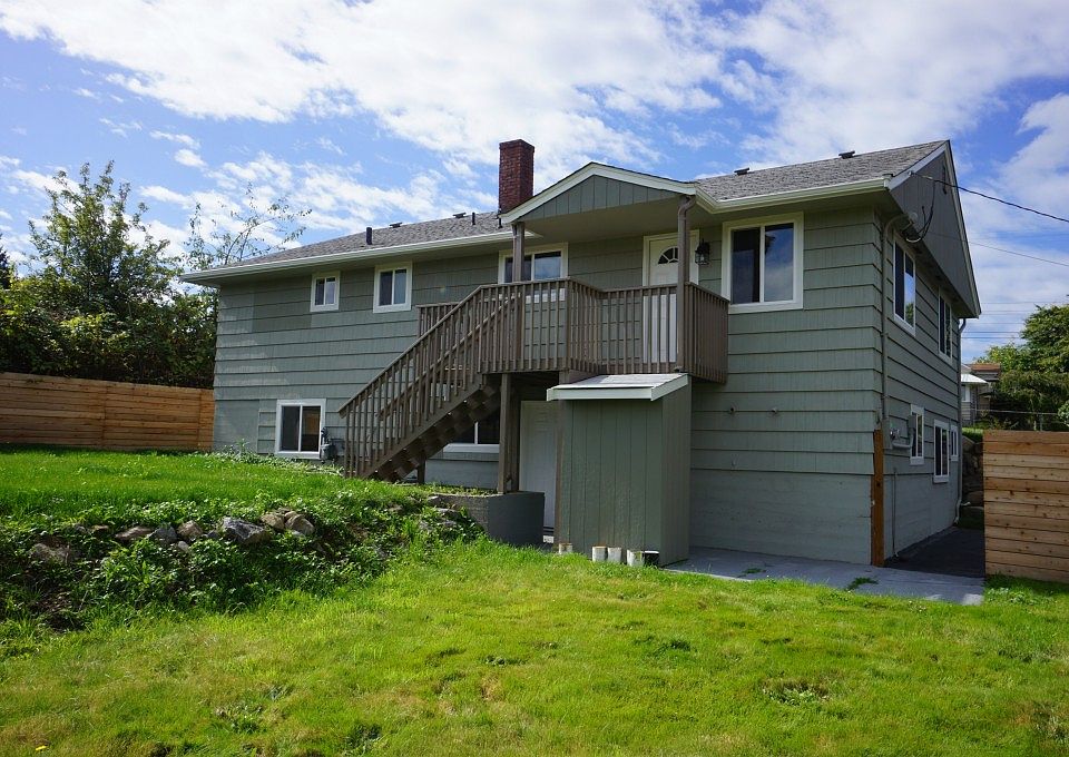 1st image of 14004 44th Ave S