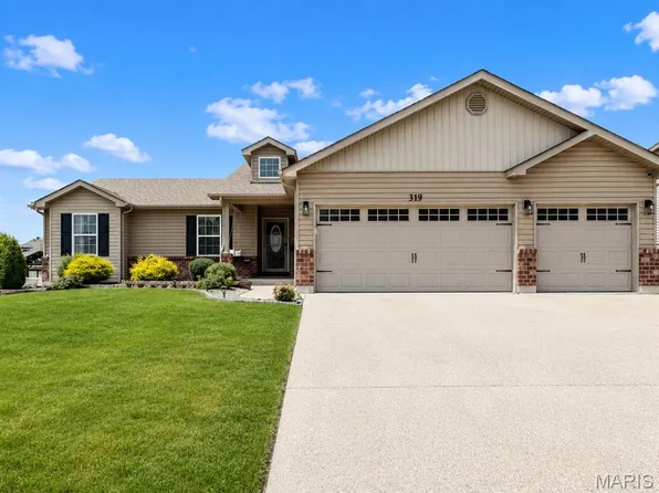 319 Vigilant St, Wentzville, MO 63385