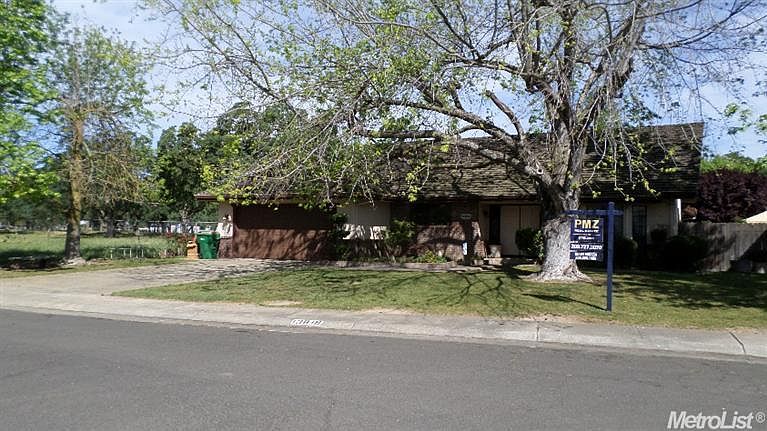 1st image of 13819 E Mary Ann Way
