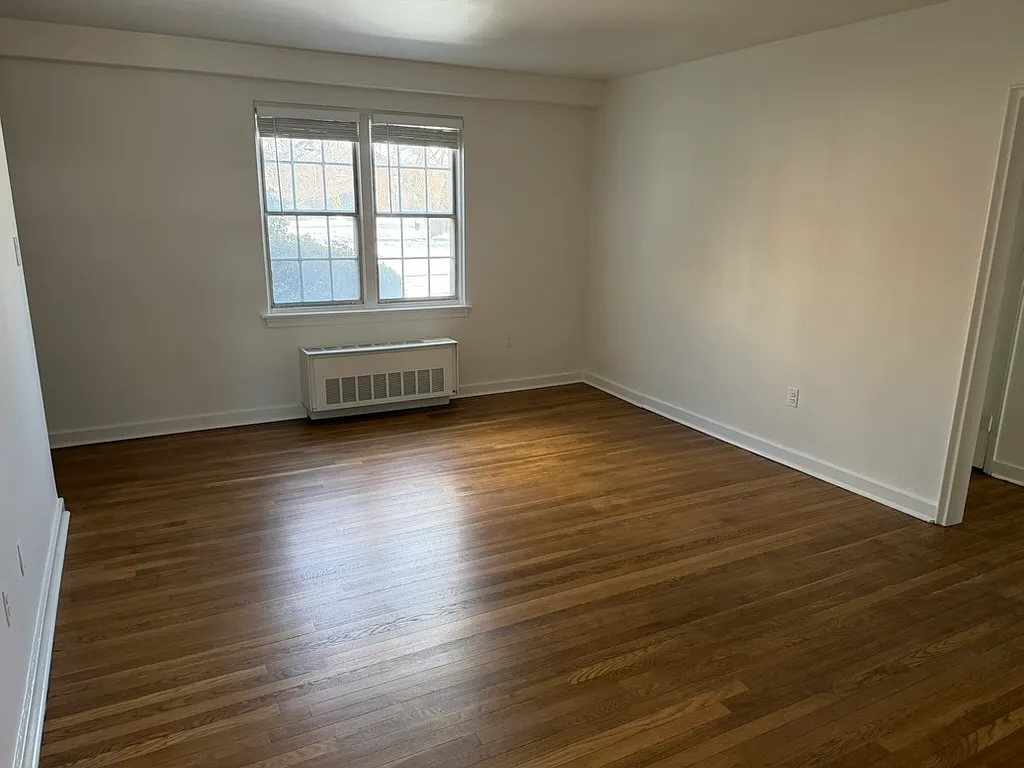1 bed, 600 sqft, $1,800 — Photo 3