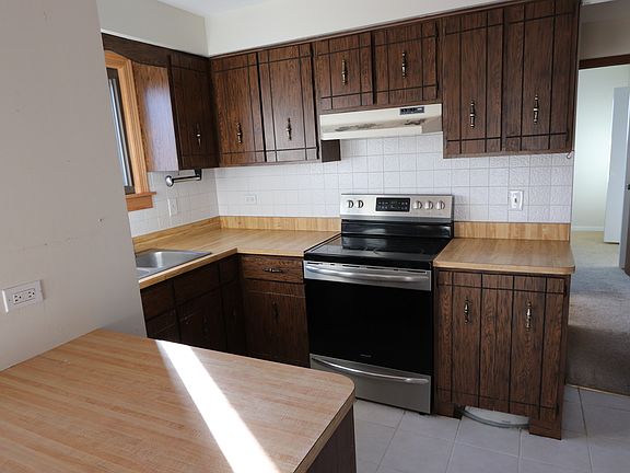 5th image of 6115 S Archer Ave Unit 3S