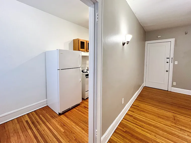 Stevens Square Apartments — Photo 70
