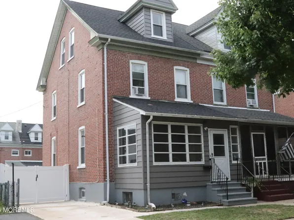 27 3rd Avenue, Roebling, NJ 08554